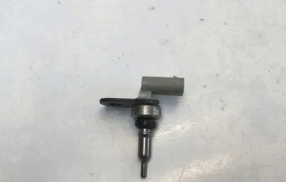 Hyundai i20 (BC3 BI3) Coolant temperature sensor 08200