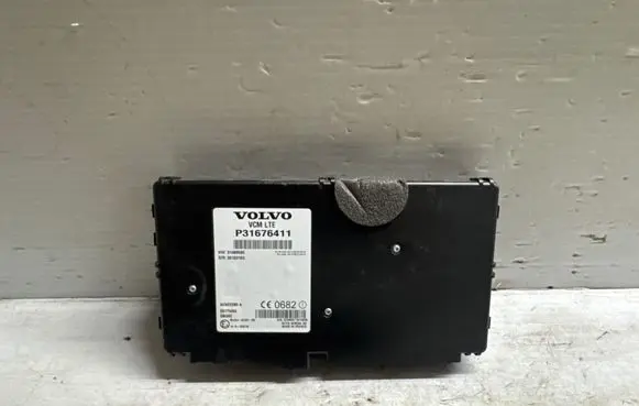 Volvo XC90 Bluetooth control unit module 31676411