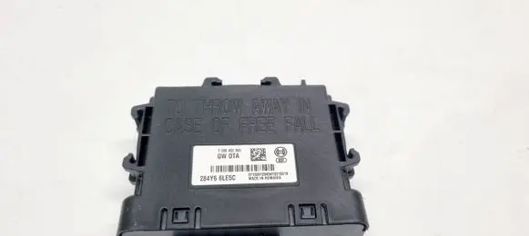 Renault Arkana Gateway control module 284Y66LE5C