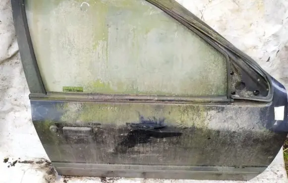 Ford Scorpio Front door melynos