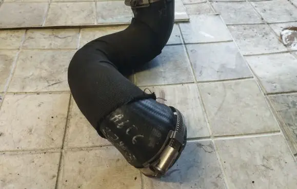 Audi A6 S6 C6 4F Intercooler hose/pipe