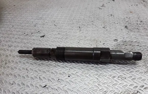 Ford Mondeo Mk III Fuel injector 0432133801