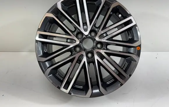 KIA Pro Cee'd II R18 alloy rim