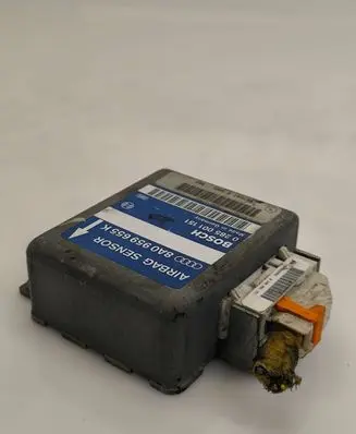 Audi A8 S8 D2 4D Airbag control unit/module 8A0959655K 0285001151 05T03720201