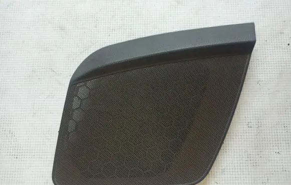 Mercedes-Benz Vito Viano W638 Side speaker trim/cover 6386890466 lh6386890466