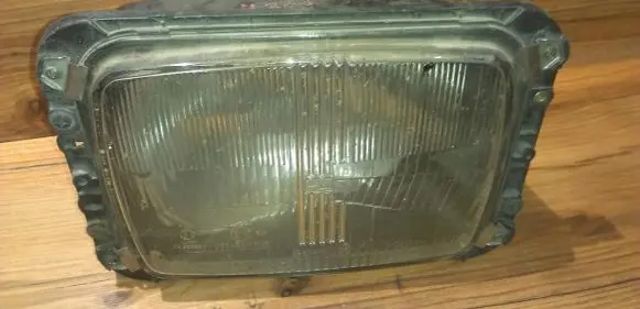 Mercedes-Benz 208 308 Headlight/headlamp 0301021302