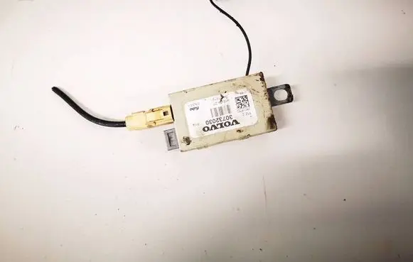 Volvo C30 Antenna control unit 30732030