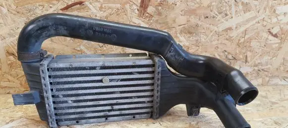Opel Zafira A Intercooler radiator 24406701