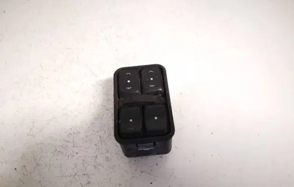 Opel Zafira A Electric window control switch 13363401 90561086