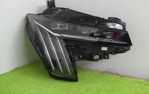 Peugeot 508 Headlight/headlamp 9848662780