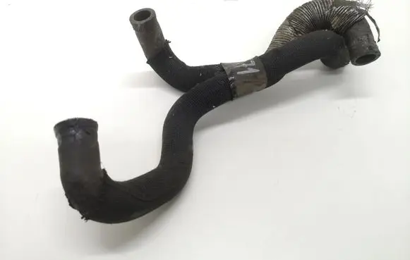 Volvo XC60 Engine coolant pipe/hose 30757649001