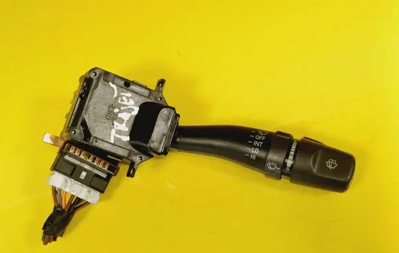 Hyundai Trajet Wiper control stalk