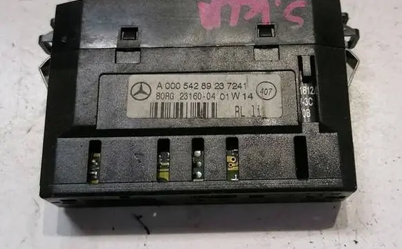 Mercedes-Benz S W220 Parking PDC sensor display screen A0005428923 231600401