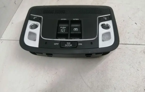 Honda CR-V Front seat light 18775F1 18775