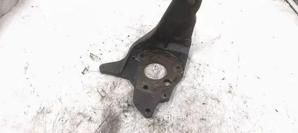 Audi A6 S6 C4 4A Fuel pump bracket 028130147B