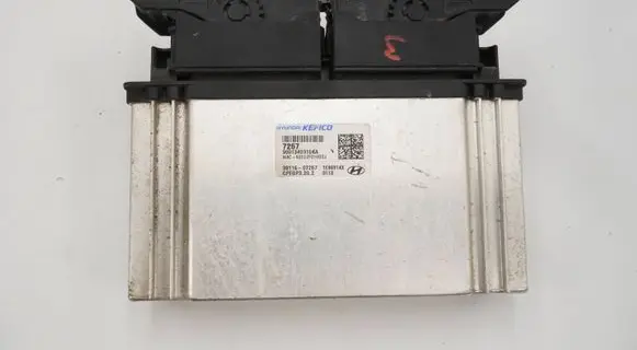 Hyundai i10 Engine control unit/module ECU 3911607267