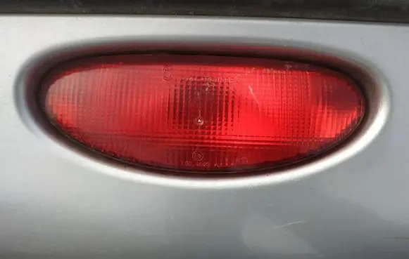 Peugeot 206 Rear fog light 