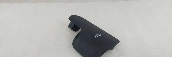 Audi A3 8Y Engine bonnet (hood) release handle 8Y1823533A