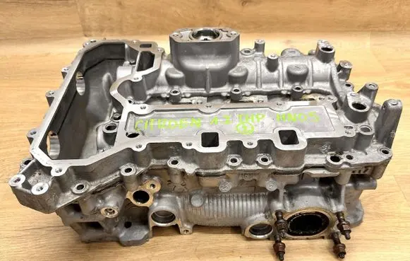 Citroen Berlingo Engine head 9810874110 9811346480