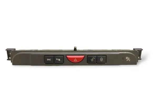 Land Rover Discovery 3 - LR3 Hazard light switch YUL500400WUX 061121 YUL500400