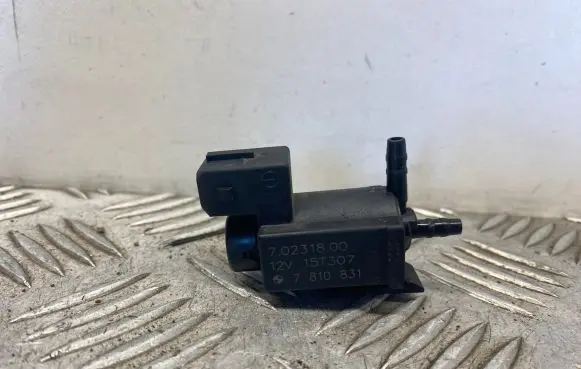 BMW 4 F36 Gran coupe Turbo solenoid valve 7810831