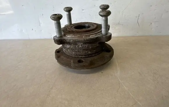 BMW X5 F15 Front wheel ball bearing 6882263