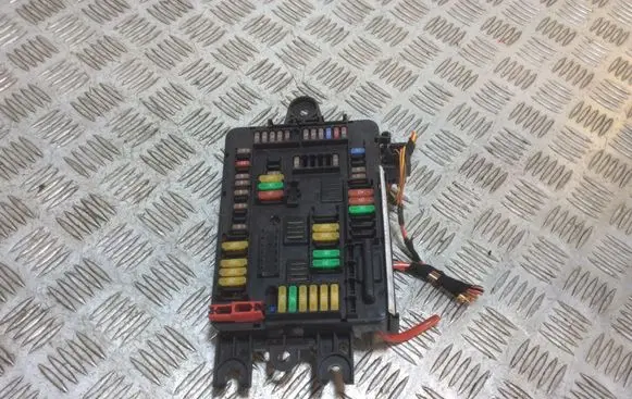 BMW X4 F26 Fuse module 938074