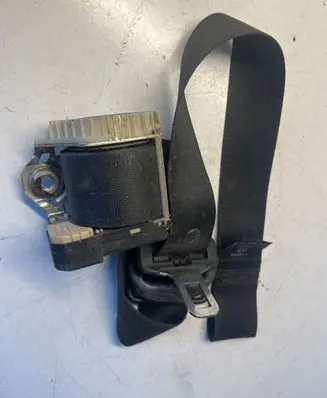 Opel Astra G Front seatbelt 90560637 043011