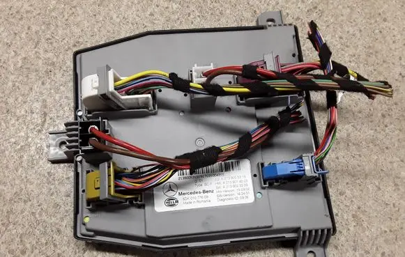 Mercedes-Benz E W213 Comfort/convenience module A2139005315