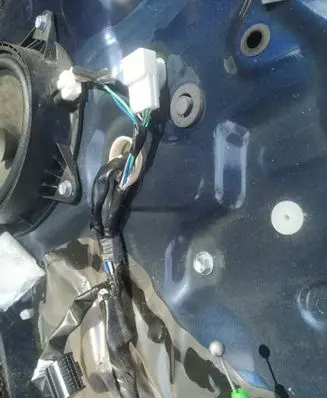 Toyota Avensis T270 Sliding door window regulator with motor