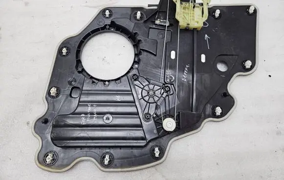 Ford Mach-E I Rear window lifting mechanism without motor LJ8BR27001B
