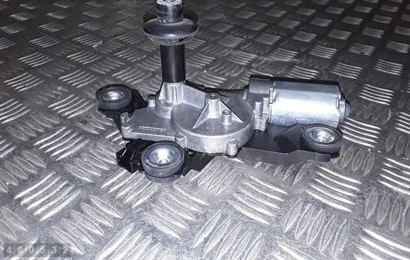 Ford Galaxy Wiper motor 0390201210