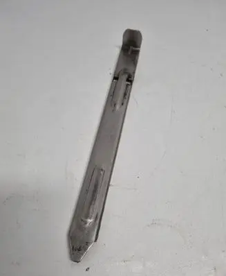 Volvo XC70 Headlight/headlamp mounting bracket 30678340