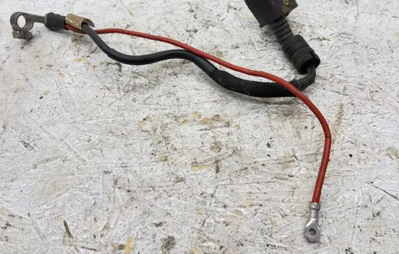 Skoda Octavia Mk2 (1Z) Positive cable (battery) 1K0971228T