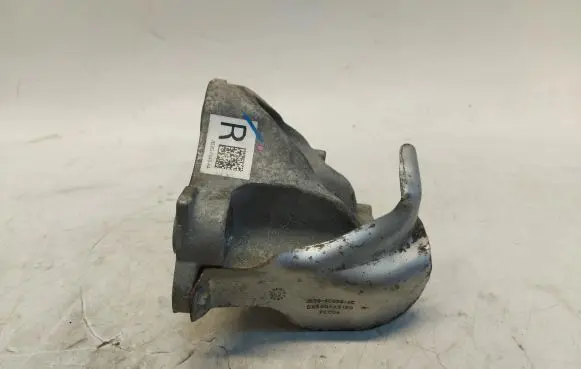 Ford Ranger Engine mounting bracket JB3G-6046-AA