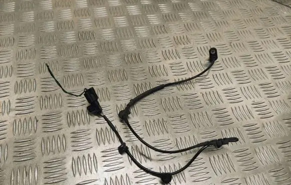 Suzuki Vitara (LY) ABS brake wheel speed sensor