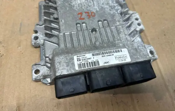 Ford Focus Engine control unit/module ECU BV6112A650NF S180133007F