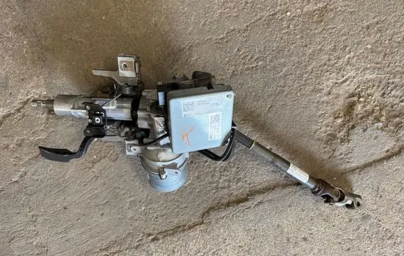 Fiat Tipo Steering wheel axle 59326440