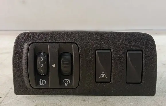 Renault Scenic III - Grand scenic III Headlight level height control switch 648450007R 648450001R 40343XE2
