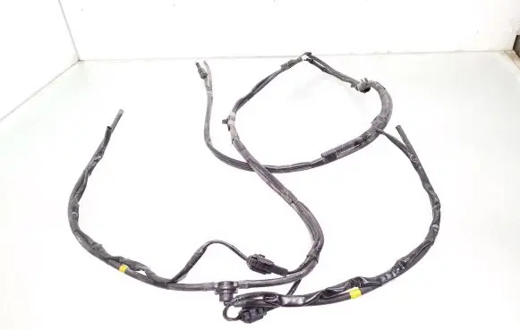 Toyota RAV 4 (XA40) Windshield washer fluid hose 