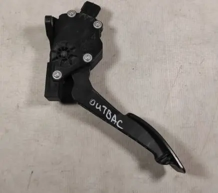 Subaru Outback Accelerator throttle pedal 36010AG140 1988007120 01Q15C00119