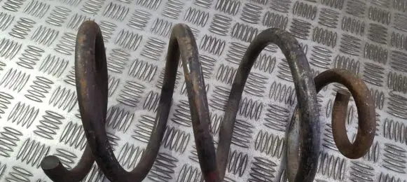 Renault Espace II Front coil spring