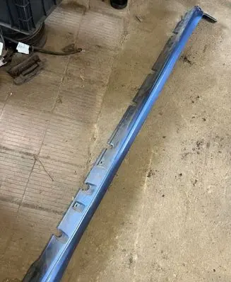 Mitsubishi Carisma Sill MR910491 MR91049