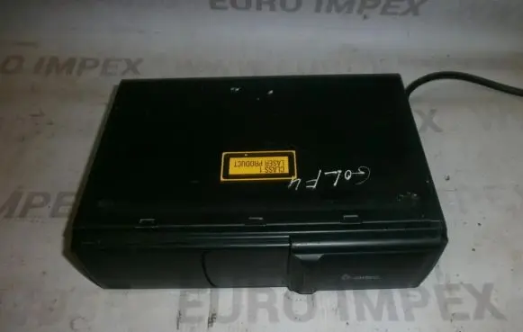 CD/DVD changer