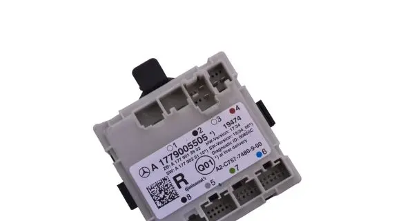 Mercedes-Benz B W247 Door control unit/module A1779013902 A1779005505