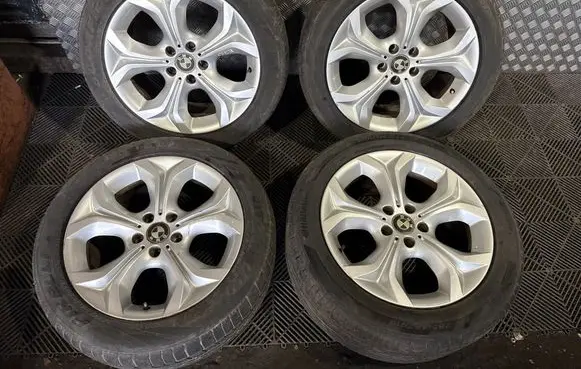 BMW X5 E70 R19 alloy rim 6788009