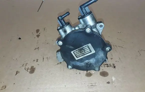 Opel Antara Vacuum pump 25183189 0140300110 27A11