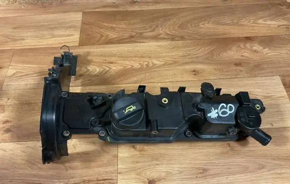 Peugeot 308 Rocker cam cover 9688939180