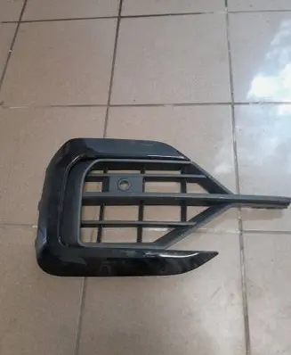 Volkswagen Touareg III Front bumper lower grill 760853663A