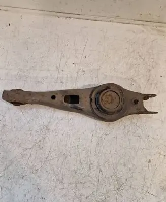 Hyundai Santa Fe Rear upper control arm/wishbone